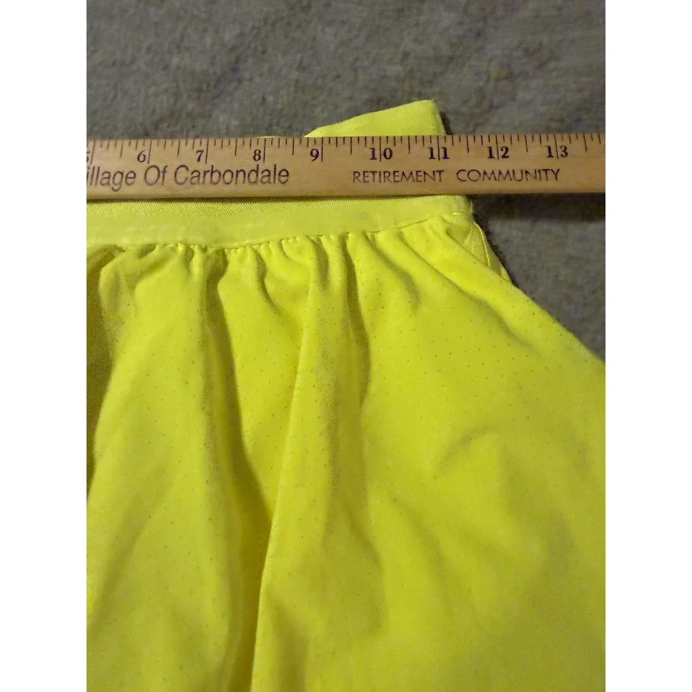 Lululemon Court Rival Perforated HIgh Rise Skirt Skort Highlight Yellow Womens 2
